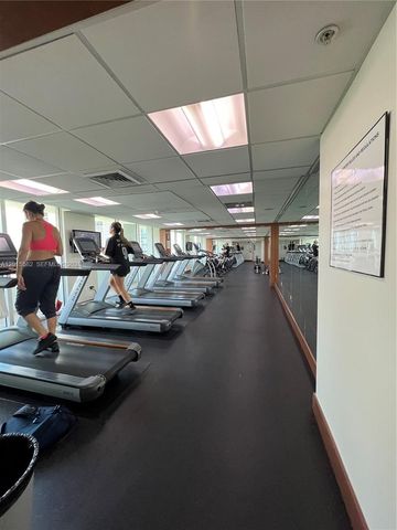 31 SE 5th St 3010, Miami, FL 33131