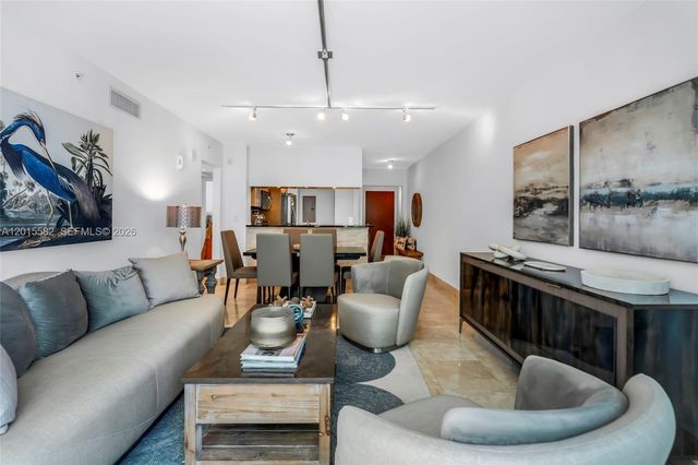 31 SE 5th St 3010, Miami, FL 33131