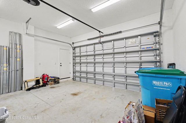 5570 Sanctuary Avenue, Grant, FL 32949