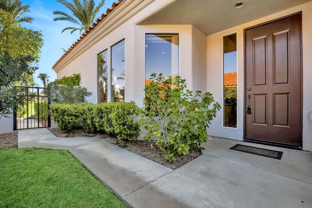125 Rain Bird Circle, Palm Desert, CA 92211
