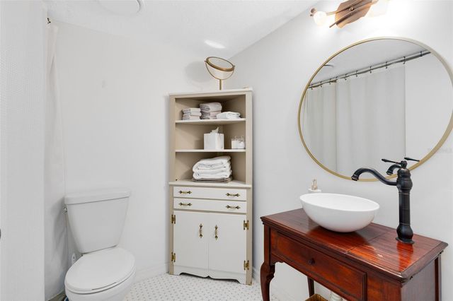 4270 LAKE UNDERHILL ROAD 1, Orlando, FL 32803