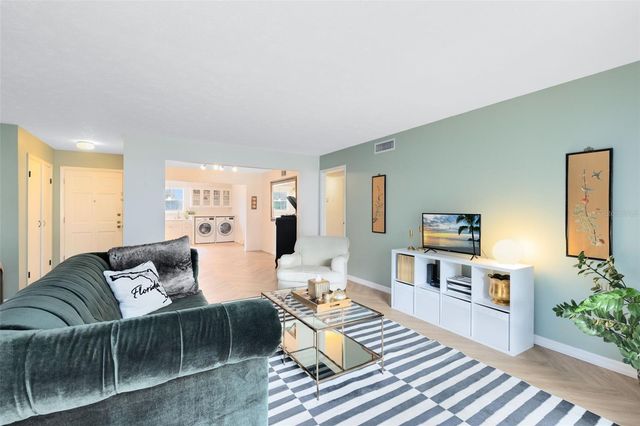 4270 LAKE UNDERHILL ROAD 1, Orlando, FL 32803