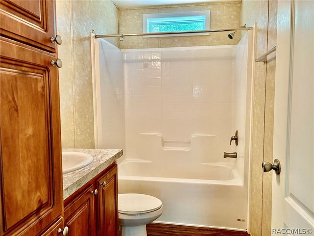 27001 Richbarn Road, Brooksville, FL 34601