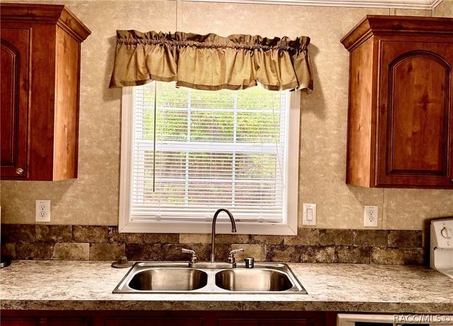 27001 Richbarn Road, Brooksville, FL 34601