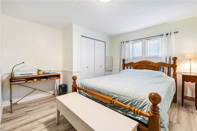 5744 Captain John Smith LOOP, North Fort Myers, FL 33917