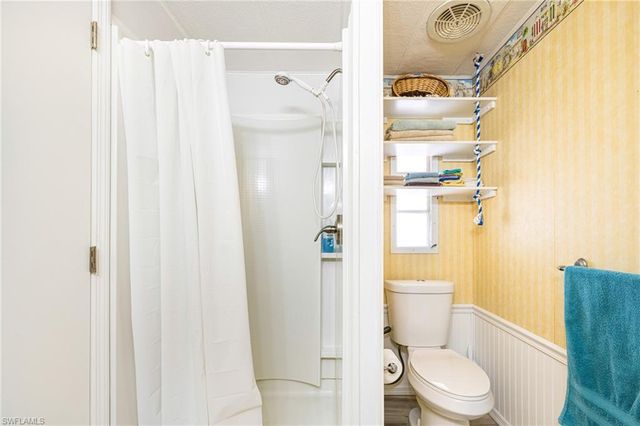 5744 Captain John Smith LOOP, North Fort Myers, FL 33917