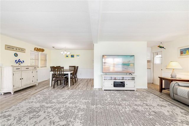 5744 Captain John Smith LOOP, North Fort Myers, FL 33917