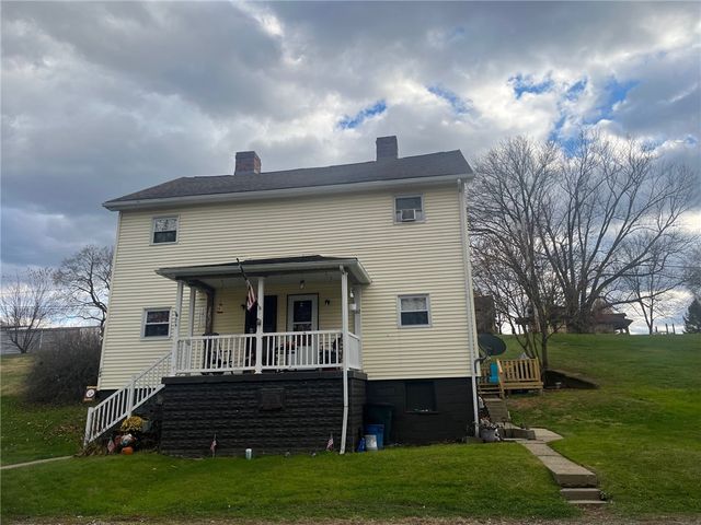 162 Front St, Hempfield Twp, PA 15635