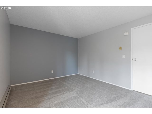 5561 Sw MULTNOMAH Blvd, Portland, OR 97219