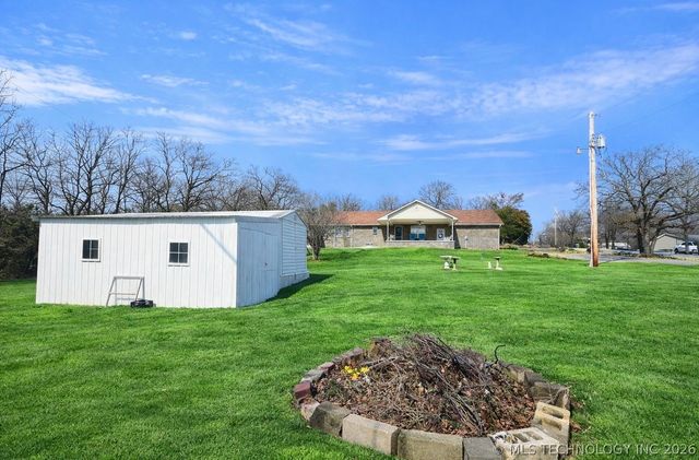 354 Rock Creek Drive, Canadian, OK 74432