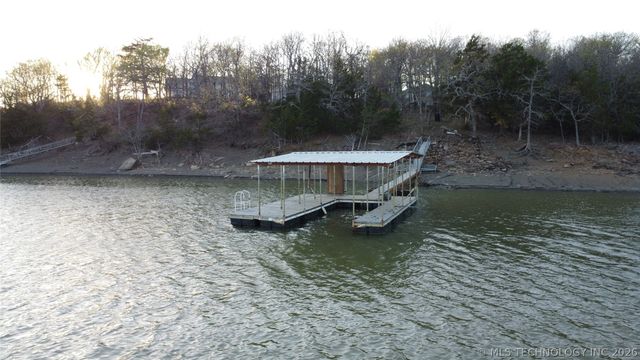 354 Rock Creek Drive, Canadian, OK 74432