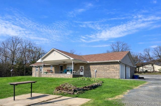 354 Rock Creek Drive, Canadian, OK 74432