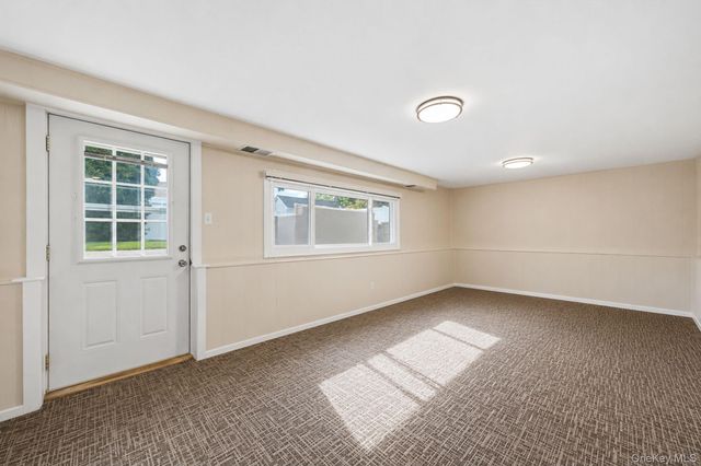 92 W 19th Street, Deer Park, NY 11729