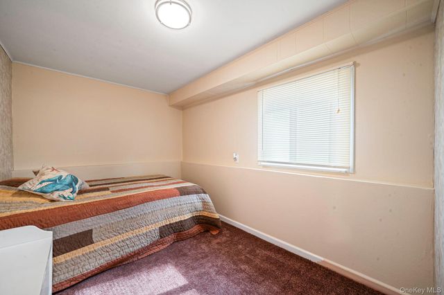 92 W 19th Street, Deer Park, NY 11729