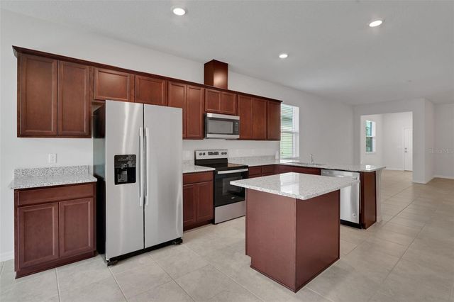 5160 CHICKADEE STREET, St Cloud, FL 34771