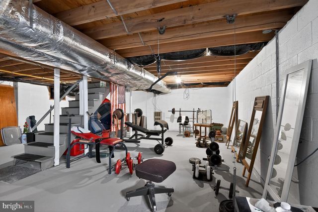 25 MARLYN TERR, Millville, NJ 08332