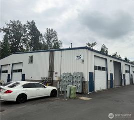 710 Sunset Pond Lane #B5, Bellingham, WA 98226