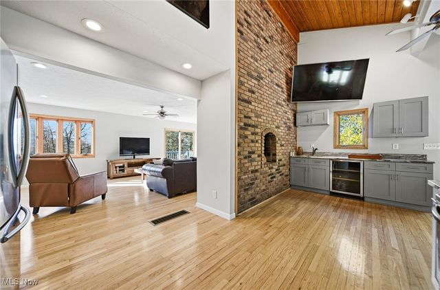 10640 Butternut Road, Chesterland, OH 44026