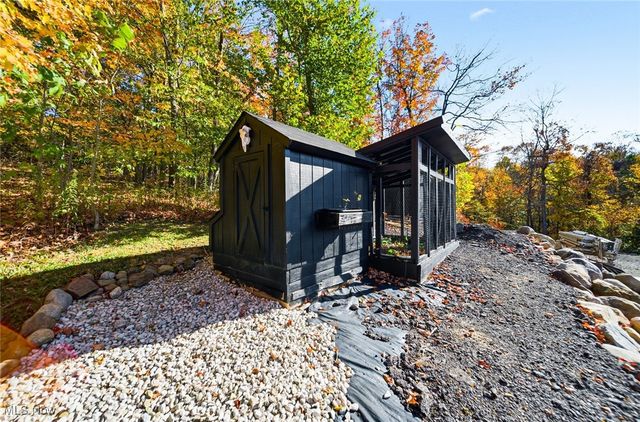 10640 Butternut Road, Chesterland, OH 44026