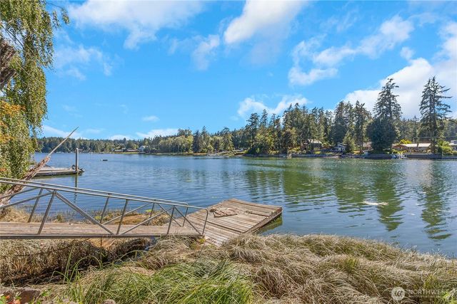 4320 Shore Drive NW, Gig Harbor, WA 98335