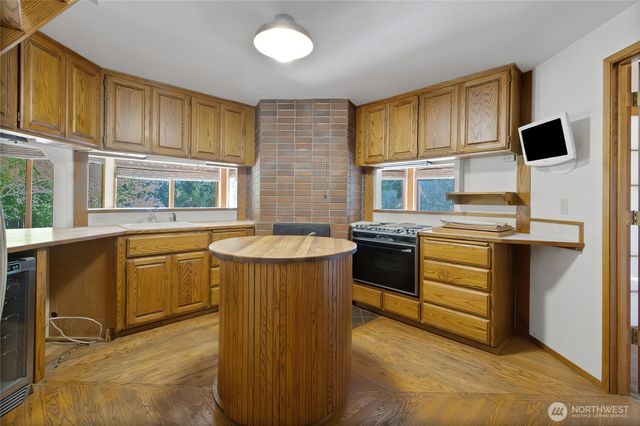 4320 Shore Drive NW, Gig Harbor, WA 98335