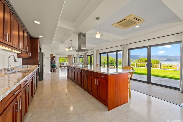 44-443 Kaneohe Bay Drive, Kaneohe, HI 96744