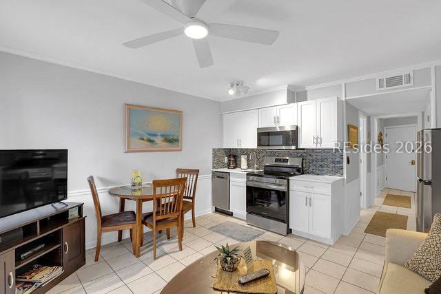 23 S Forest Beach Dr Apt 187, Hilton Head Island, SC 29928