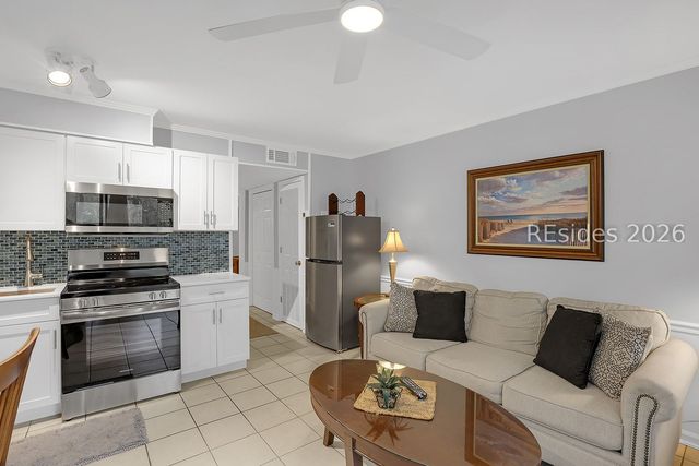 23 S Forest Beach Dr Apt 187, Hilton Head Island, SC 29928