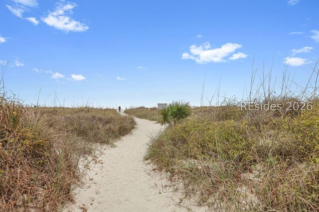 23 S Forest Beach Dr Apt 187, Hilton Head Island, SC 29928