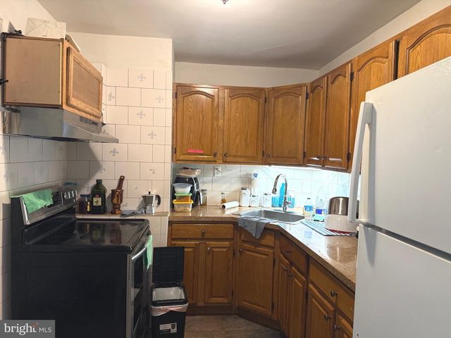 147 S 6TH ST, Reading, PA 19602