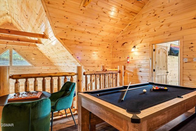 417 Southern Sun Way, Pigeon Forge, TN 37863