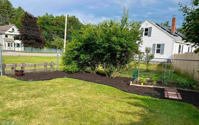 166 Milton Road, Rochester, NH 03868