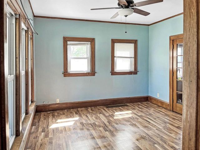 806 E Main Street, Reedsburg, WI 53959