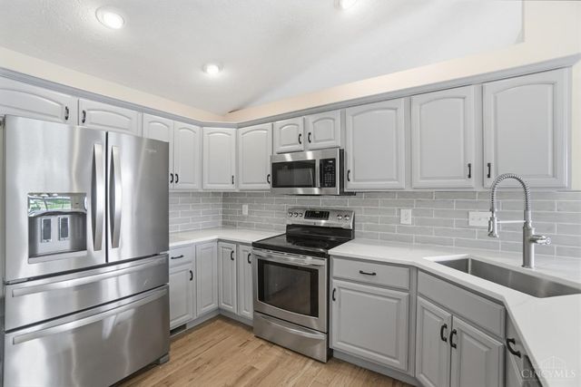 3413 Ash Meadow Lane, Franklin Twp, OH 45005