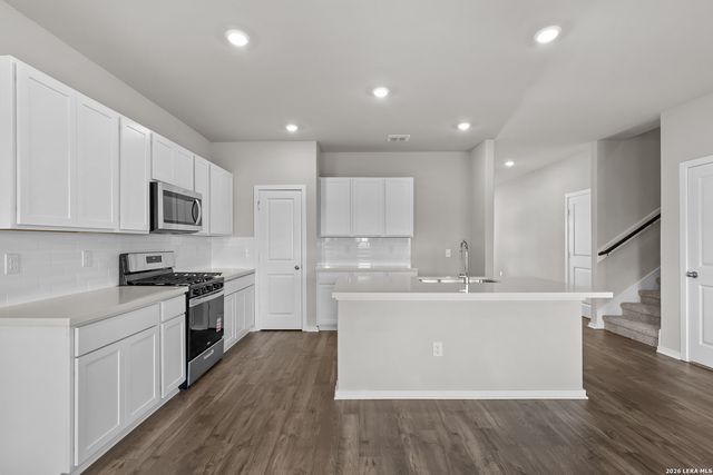 15562 Doublecreek Drive, San Antonio, TX 78253