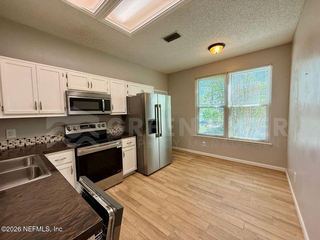 7642 COLLINS RIDGE Boulevard, Jacksonville, FL 32244