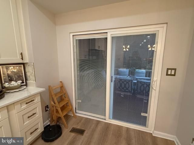 45525 GRAND CENTRAL SQ, Sterling, VA 20166