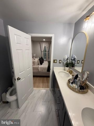 45525 GRAND CENTRAL SQ, Sterling, VA 20166