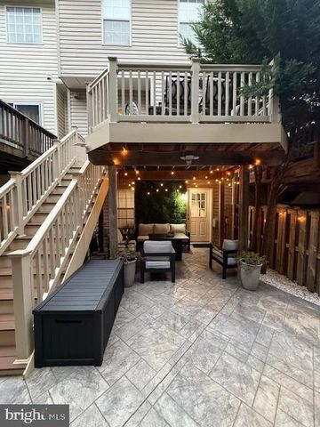 45525 GRAND CENTRAL SQ, Sterling, VA 20166