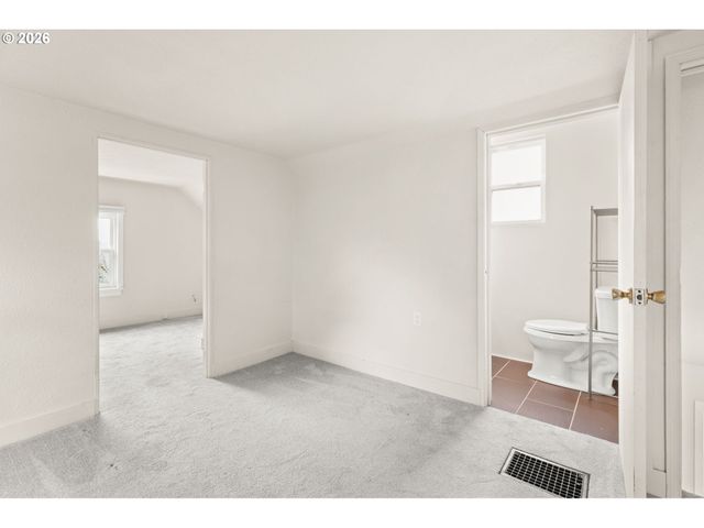 12434 Se 26TH Ave, Milwaukie, OR 97222