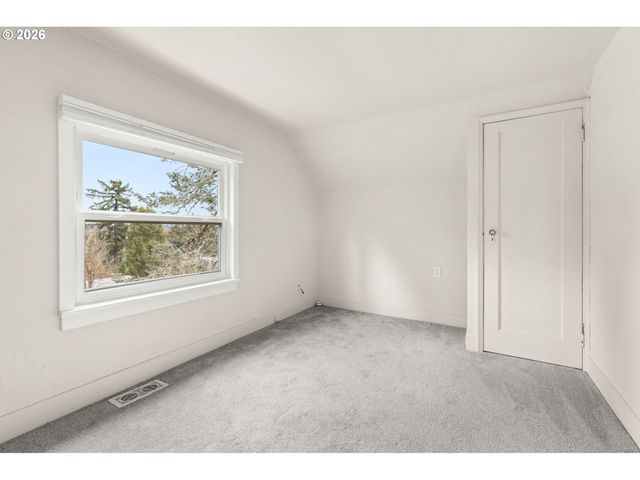 12434 Se 26TH Ave, Milwaukie, OR 97222