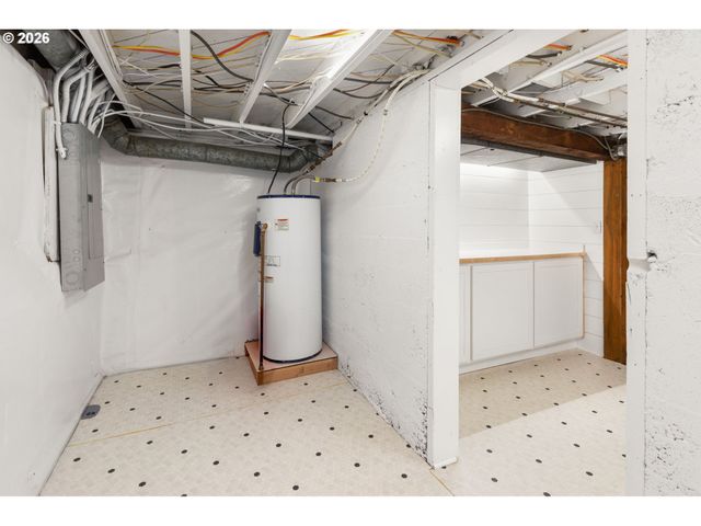 12434 Se 26TH Ave, Milwaukie, OR 97222