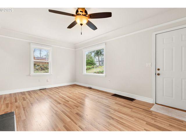 12434 Se 26TH Ave, Milwaukie, OR 97222