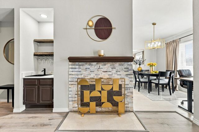 9801 Royal Lane 202, Dallas, TX 75231