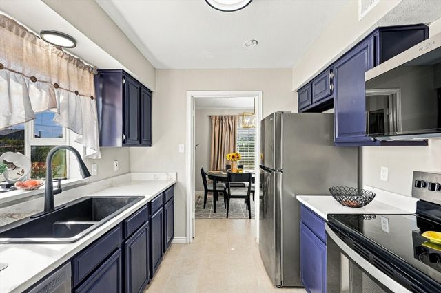 9801 Royal Lane 202, Dallas, TX 75231