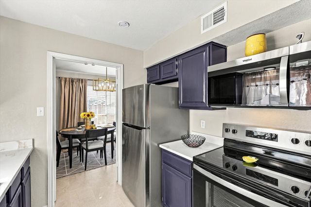 9801 Royal Lane 202, Dallas, TX 75231