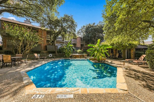 9801 Royal Lane 202, Dallas, TX 75231