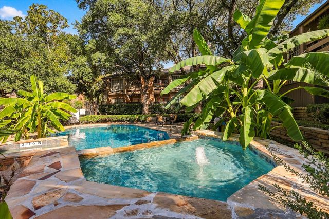 9801 Royal Lane 202, Dallas, TX 75231