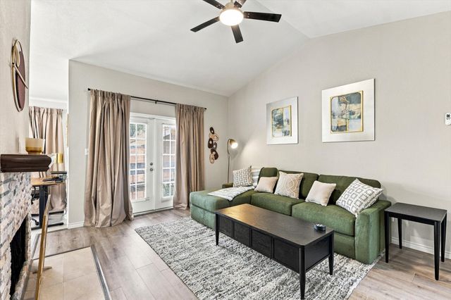 9801 Royal Lane 202, Dallas, TX 75231