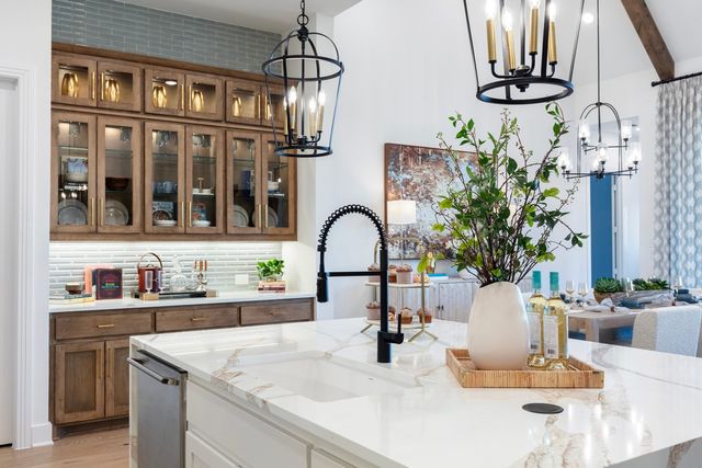 2711 Fawnwood Court, Sherman, TX 75092